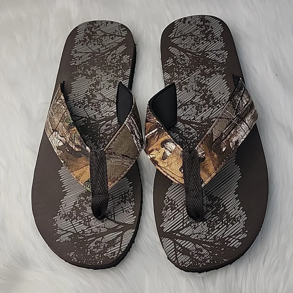 REALTREE Men's Brown Forest Camo Print Foam Casual Summer Flip Flop Thong Sandal